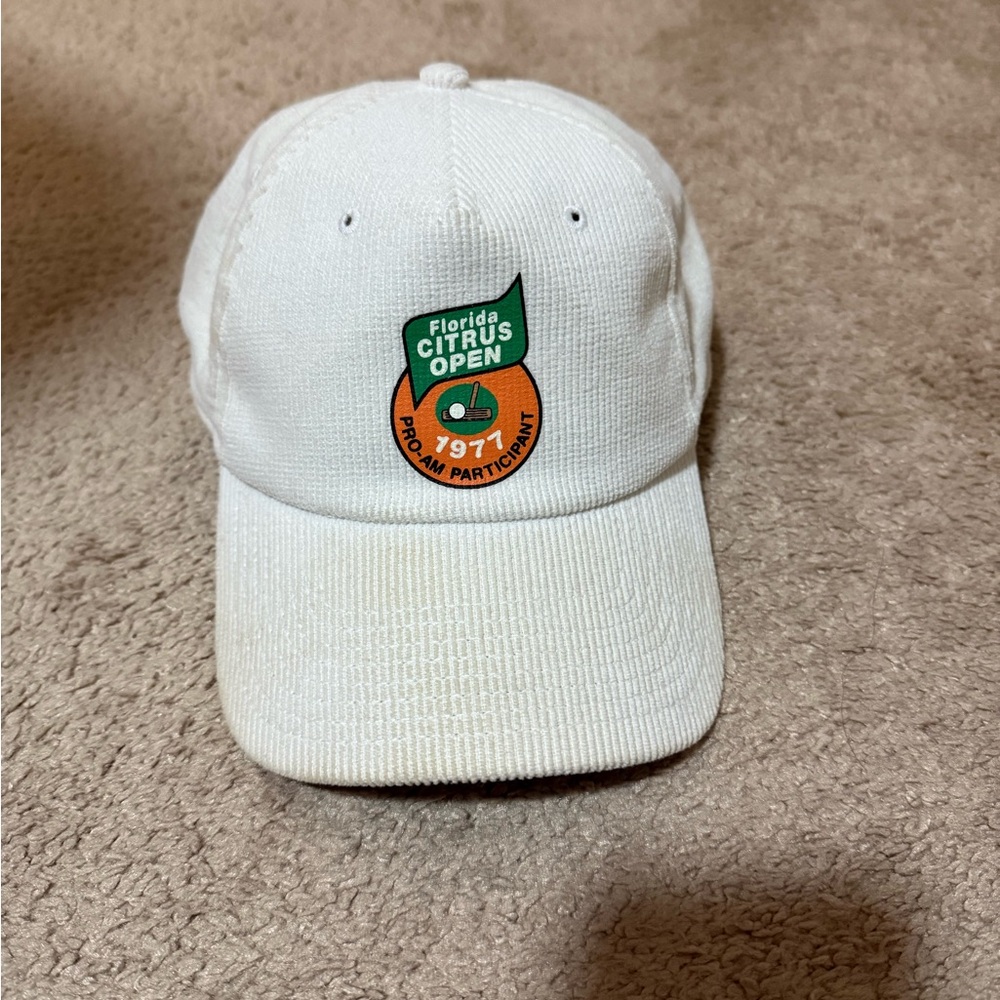 Men’s hat with Embroidered Logo